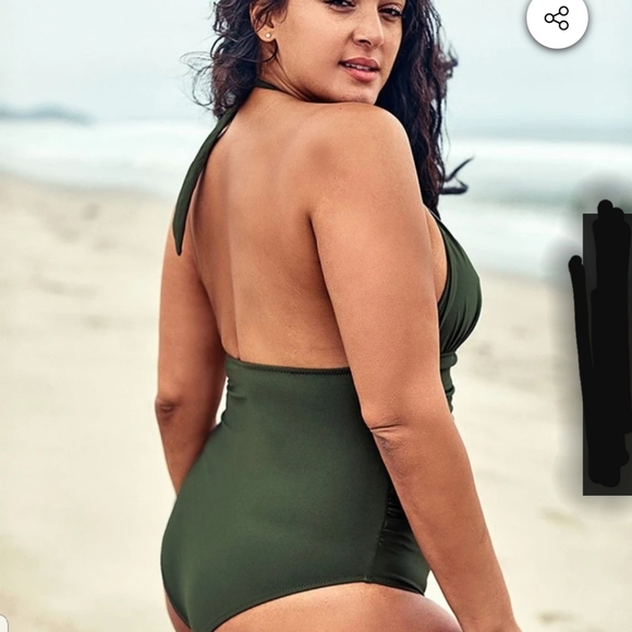 Cupshe Olive Halter Swimsuit - Picture 3 of 6